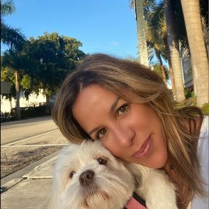 Meet your Posher, Eatela